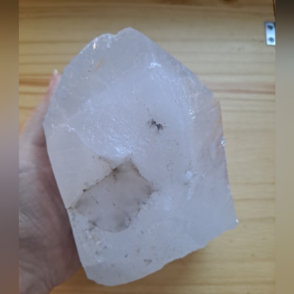 Extra Large Quartz Crystal Point Display Piece - Picture 4 of 8